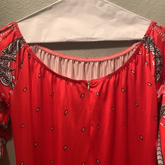 Very unique one piece jumpsuit no brand - Picture 5 of 5